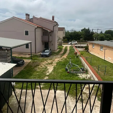 Luce * Šišan