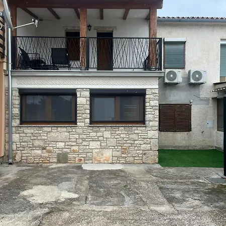 Apartment Luce *